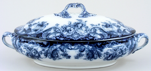 Vegetable Dish with Cover c1905